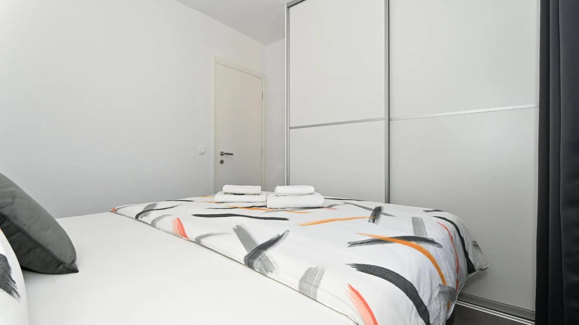 Apartment Paradise Kastela Croatia